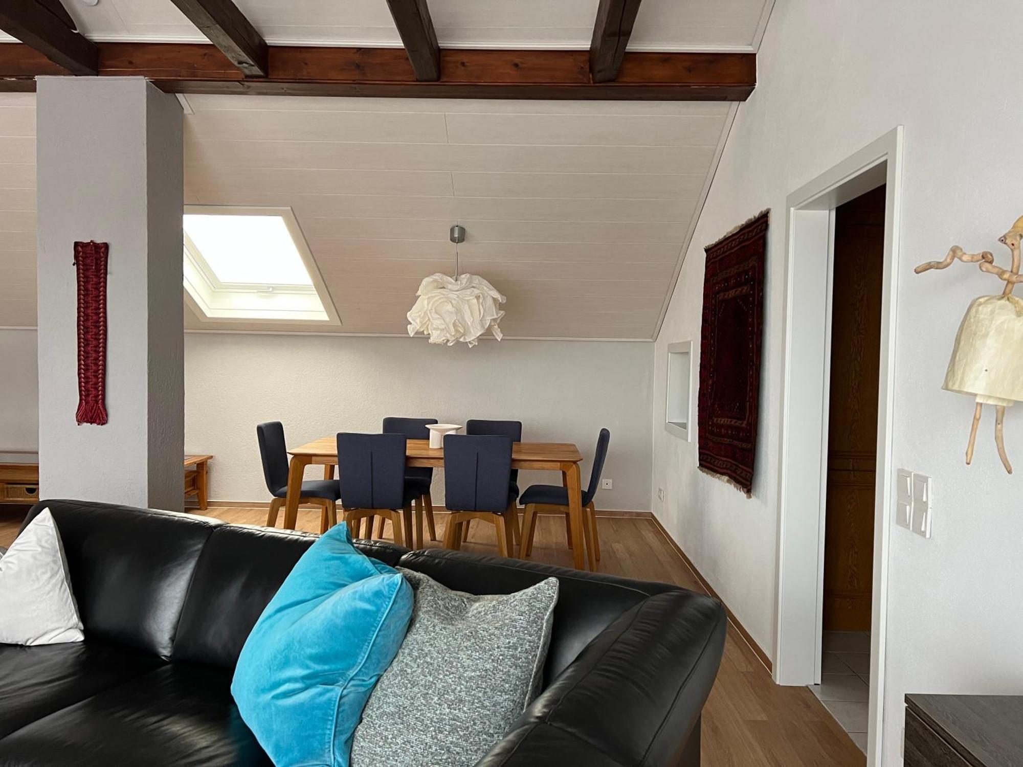 Fi-Suiten Waldeck  Luaran gambar