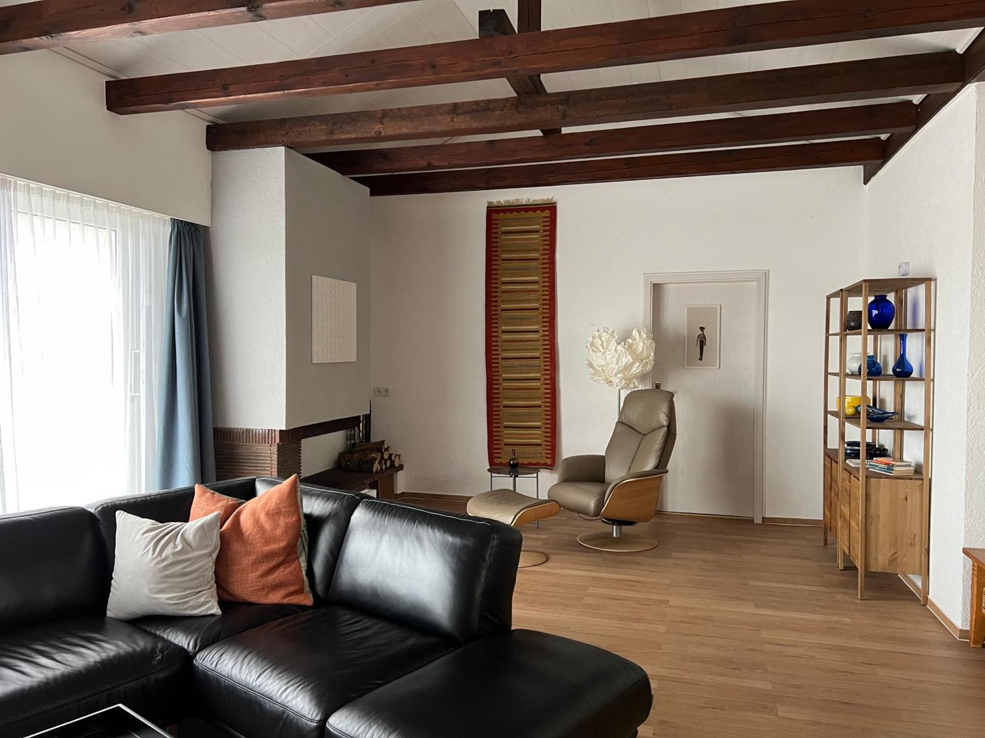 Fi-Suiten Waldeck  Luaran gambar