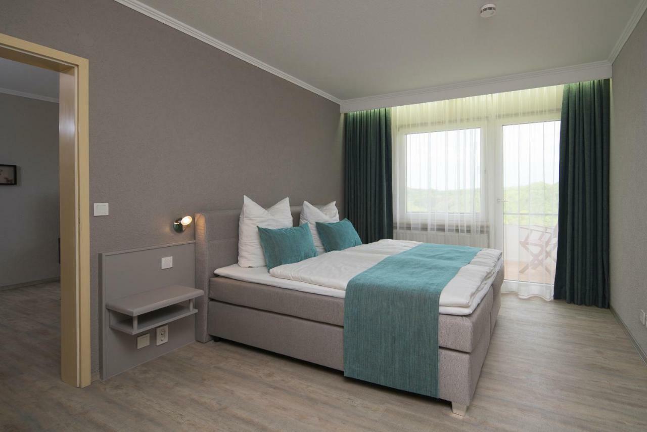 Fi-Suiten Waldeck  Luaran gambar