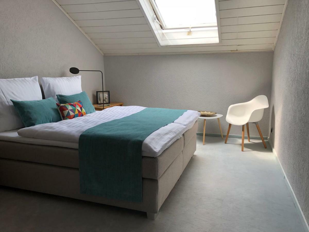 Fi-Suiten Waldeck  Luaran gambar